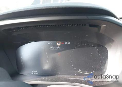 2019 Volvo Xc40 T5 Momentum/T5 R-Design z USA, uszkodzony, nr VIN YV4162XZ1K2017722